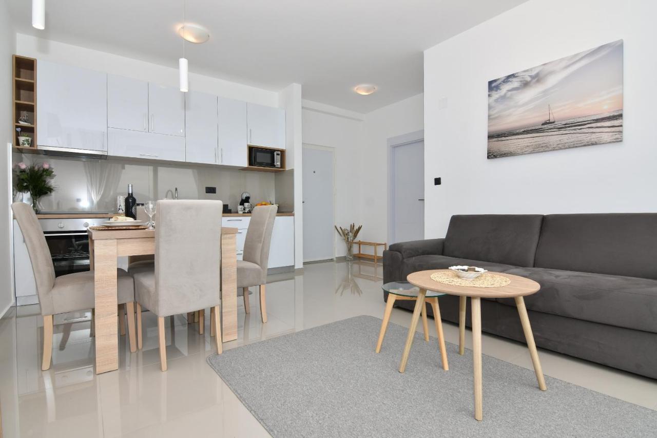 איגאלו Apartmani Porat מראה חיצוני תמונה